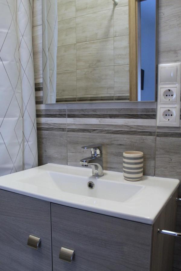 Altair Airport Apartman Vecsés Zewnętrze zdjęcie